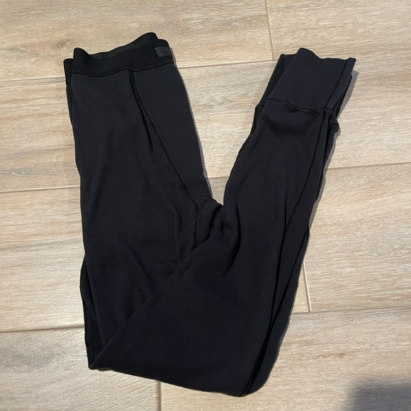 SKIMS Pants - SKIMS cotton ribbed leggings